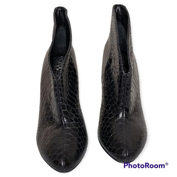 Vince Camuto Black Stilleto Booties Size 8 US - Picture 2 of 7